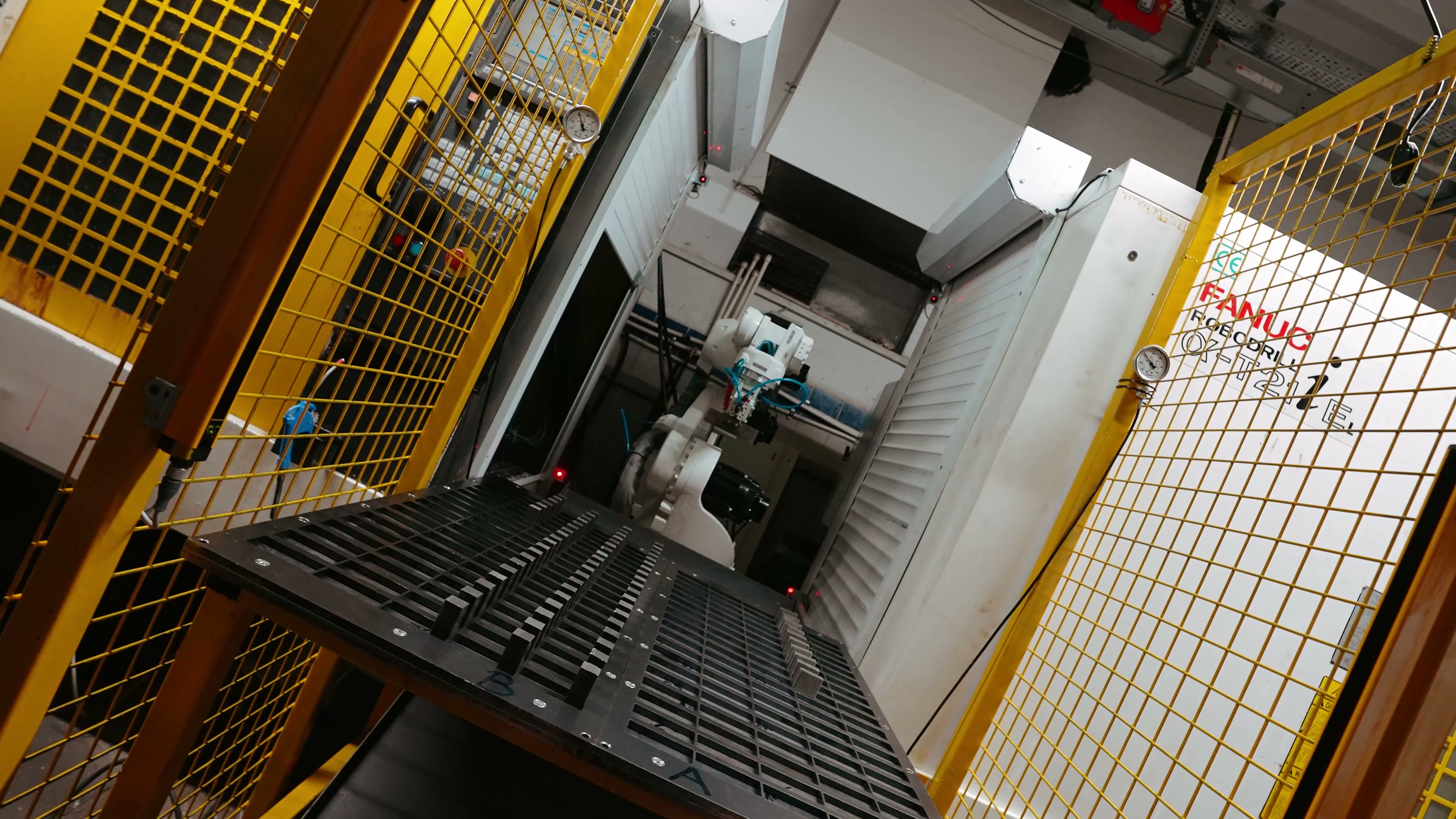 Handling Robot
